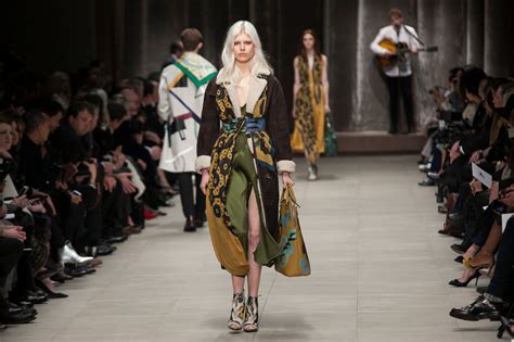 collezioni di bayley per burberry|burberry christopher bailey.